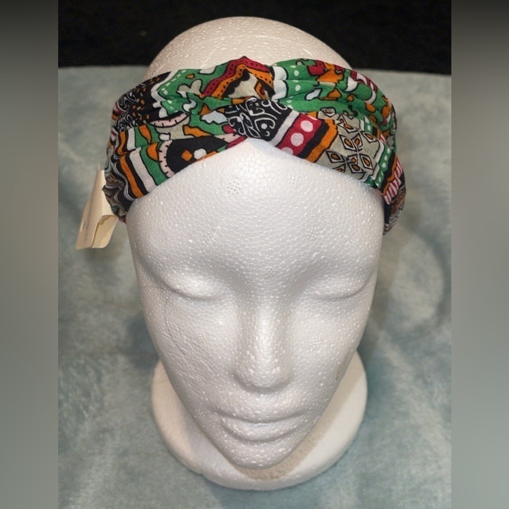 Michelle Collection NWT Multicolored Twist Front Headband
